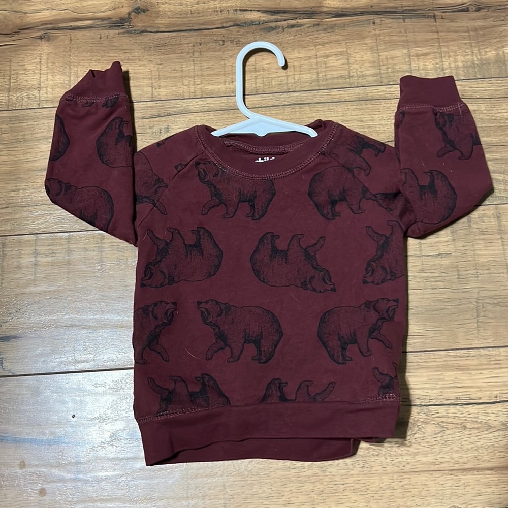 Carters 18M maroon long sleeve shirt with bears on it